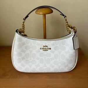 COACH Teri Mini Bag in Signature Canvas gold hardware like new purse